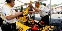 N-Gine Renault F1 Team Show